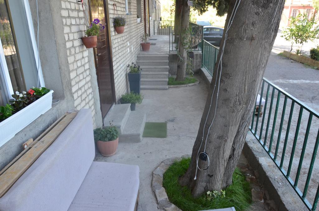 Nano Guest House Tbilisi Luaran gambar